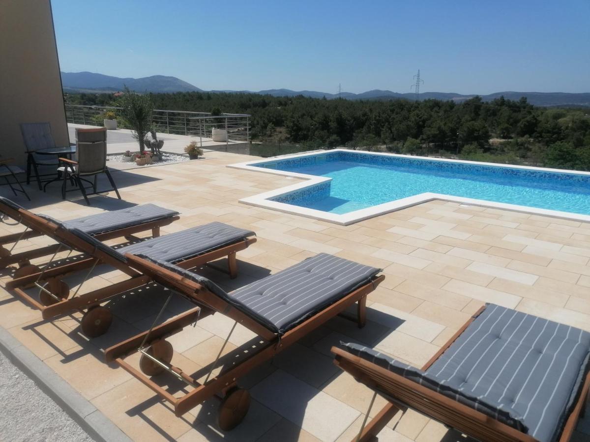 Villa Scolopax Rusticola Skradin With Heated Pool Luaran gambar